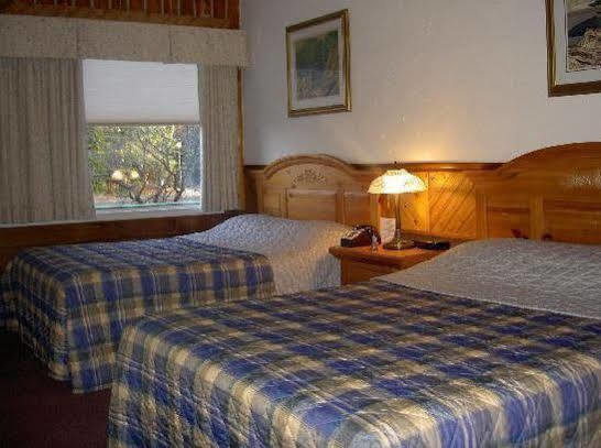 Mystic Isle Motel Вава Екстер'єр фото